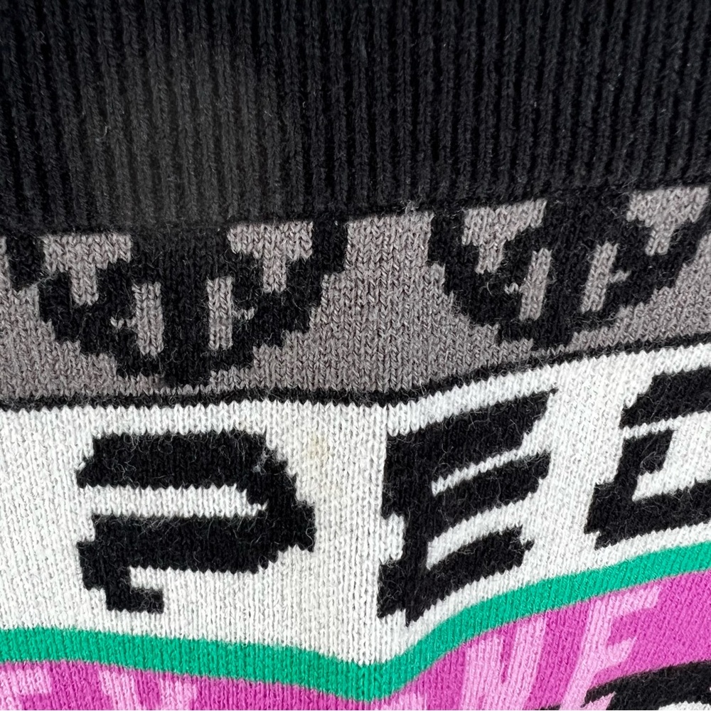 H&M Winter knit skirt - Picture 3 of 5